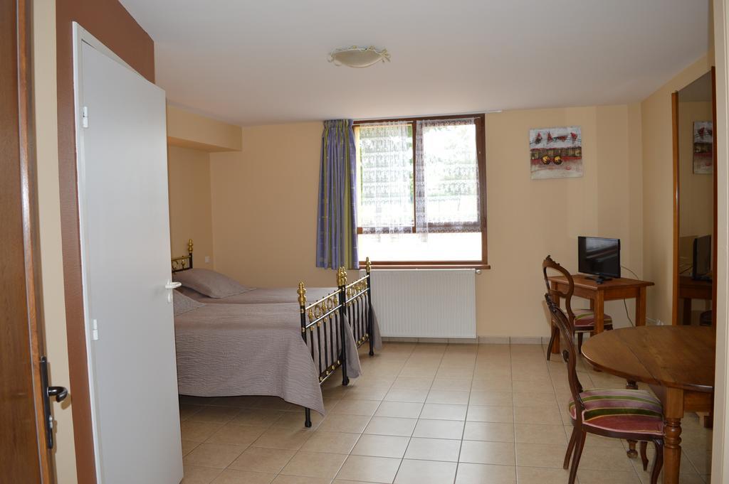 Cote Midi Chambre D'Hote Chaneins Exteriér fotografie